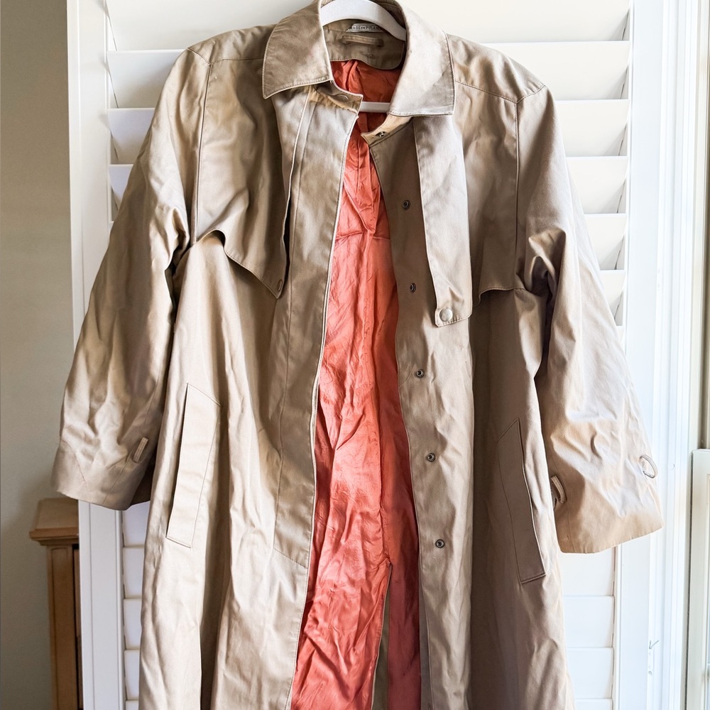 Vintage Made in Poland Tan Trench Coat with Coral Lining – see measurements